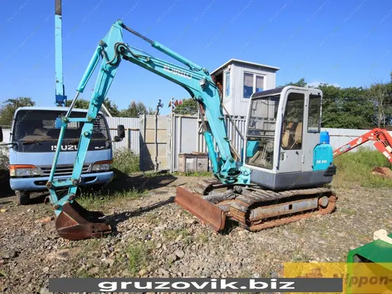 Экскаватор kobelco SK042 2002 года б/у