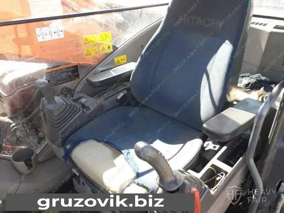 Экскаватор Hitachi ZX330LC 2007 года б/у фото 6