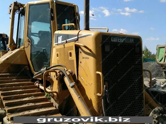 Бульдозер Caterpillar D5N XL в 2002 года б/у фото 6