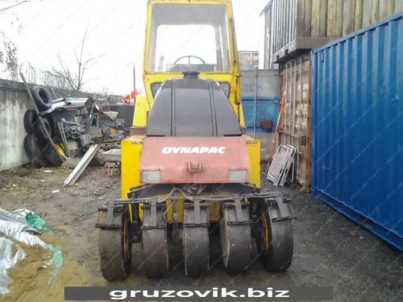 Дорожный каток Dynapac CP132 1997 года б/у