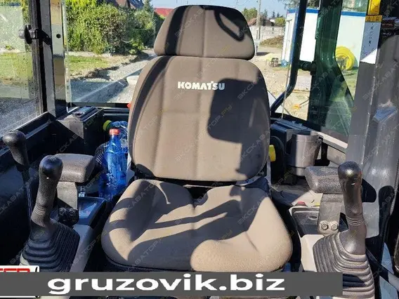 Экскаватор Komatsu PC30MR-3 2016 года б/у фото 5