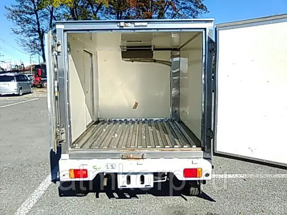 Рефрижератор Mazda SCRUM TRUCK DG63T 2011 года б/у фото 7