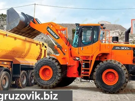 Фронтальный погрузчик Doosan DL300 2018 года б/у фото 3