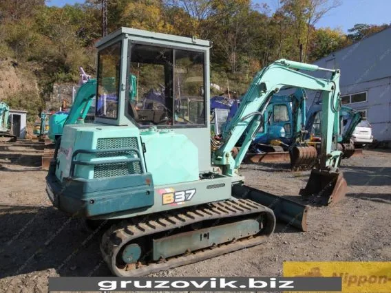 Экскаватор Yanmar B37 2005 года б/у фото 4