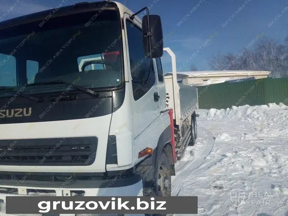 Самопогрузчик Isuzu Giga 2011 года б/у фото 2