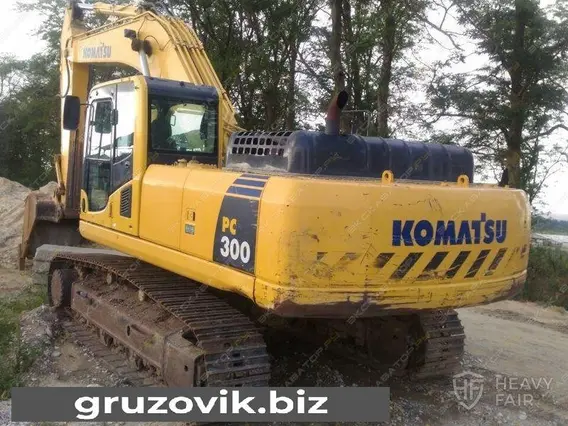 Экскаватор Komatsu PC300 2012 года б/у