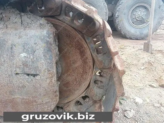 Экскаватор Hitachi ZX200 2005 года б/у фото 11
