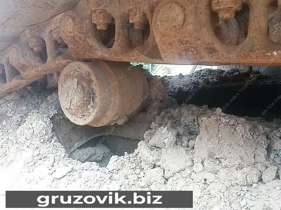 Экскаватор Hitachi ZX200 2005 года б/у фото 12