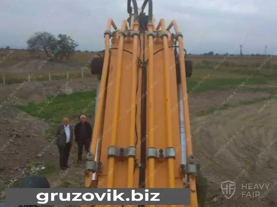 Экскаватор Hyundai R250LC-7 2011 года б/у фото 6