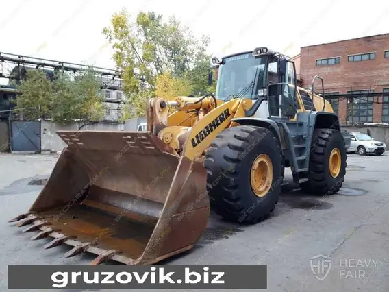 Фронтальный погрузчик Liebherr L 586 2plus2 2012 года б/у