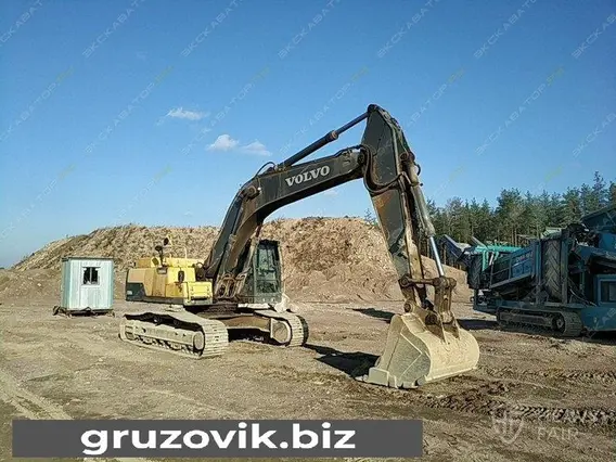 Экскаватор Volvo EC300D 2013 года б/у