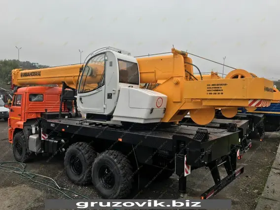 Автокран Камаз 43118 2019 года б/у фото 6
