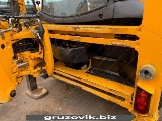Экскаватор JCB 3CX Super 2013 года б/у