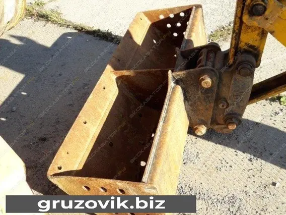 Экскаватор-погрузчик JCB 4CX14 2013 года новый фото 4