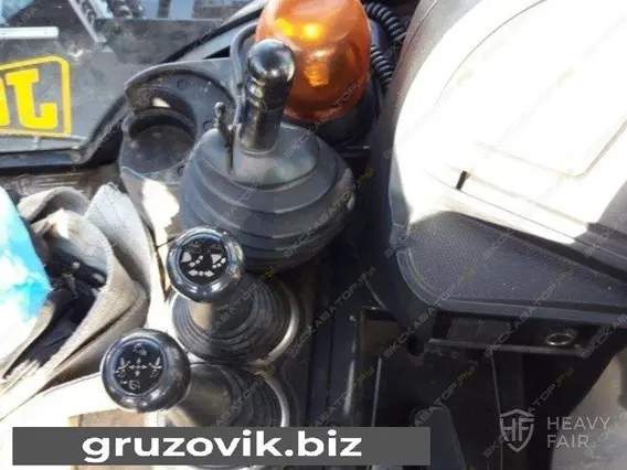 Экскаватор-погрузчик JCB 4CX14 2013 года новый фото 7