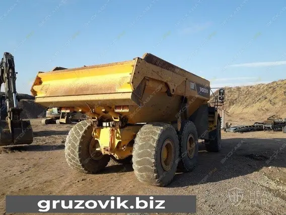 Карьерный самосвал Volvo A30 2011 года б/у фото 3