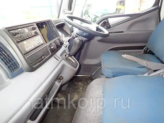 Рефрижератор MITSUBISHI CANTER FEA50 2011 года б/у фото 4