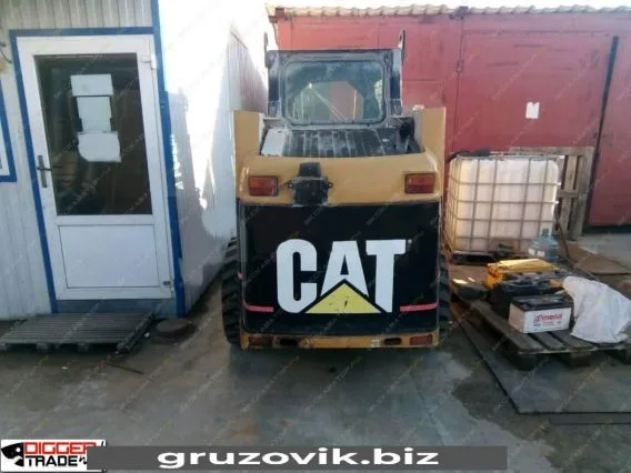 Фронтальный погрузчик Caterpillar 226В 2007 года б/у фото 2