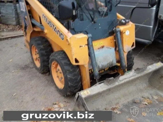 Фронтальный погрузчик Mustang 2026 2013 года б/у