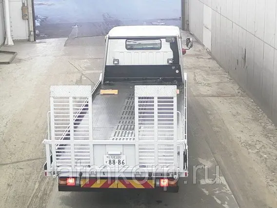 Эвакуатор Mitsubishi CANTER FEB80 2018 года б/у фото 3
