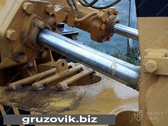 Бульдозер Komatsu D355A 1996 года новый фото 4