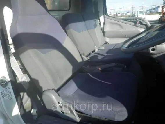 Автофургон Mitsubishi CANTER FE82D 2011 года б/у фото 9