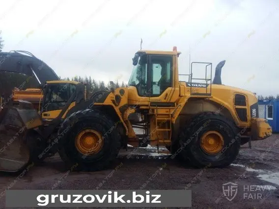 Фронтальный погрузчик Volvo L220G 2014 года б/у фото 4