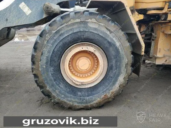 Фронтальный погрузчик Volvo L220G 2014 года б/у фото 7