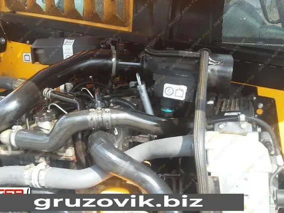 Телескопический погрузчик JCB LOADALL 531-70 2013 года б/у