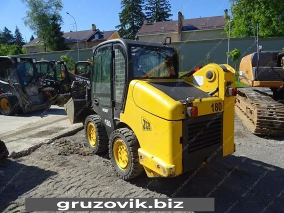 Фронтальный погрузчик JCB ROBOT 180 -2011 года б/у фото 4