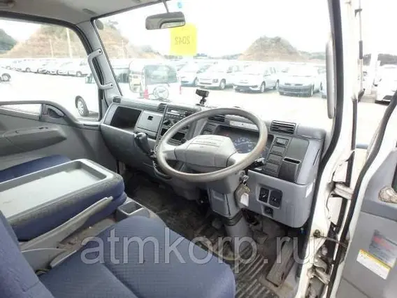 Бортовой MITSUBISHI CANTER FE73D 2008 года б/у фото 4