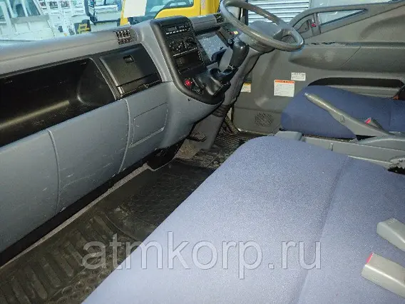 Эвакуатор Mitsubishi CANTER FE83DN 2010 года б/у фото 4
