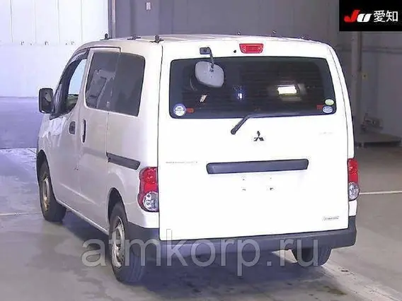 Микроавтобус Mitsubishi DELICA BVM20 2012 года б/у фото 2