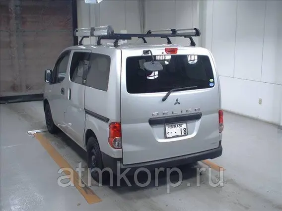 Микроавтобус Mitsubishi DELICA BVM20 2011 года б/у фото 3