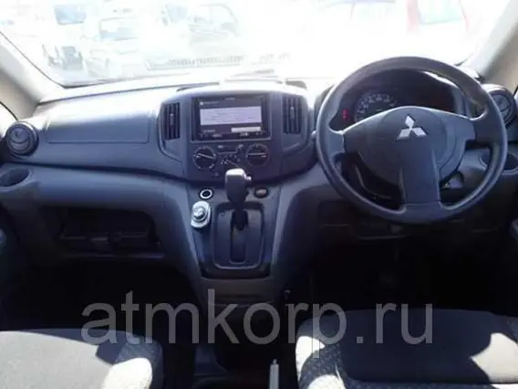 Микроавтобус Mitsubishi DELICA 2015 года б/у фото 4