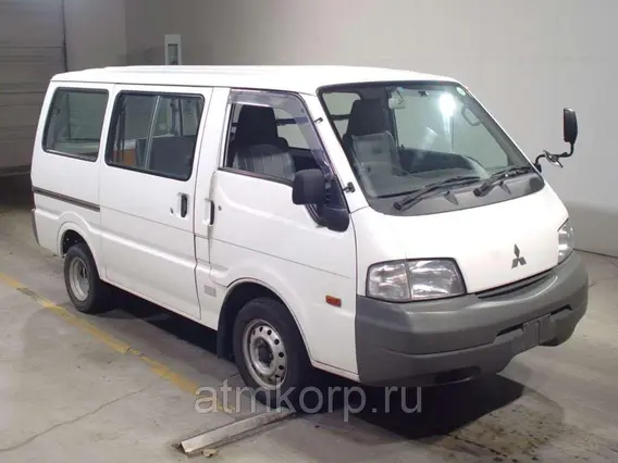 Микроавтобус Mitsubishi DELICA SKP2VM 2011 года б/у