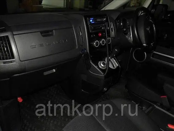Микроавтобус Mitsubishi DELICA D5 CV1W 2015 года б/у фото 5