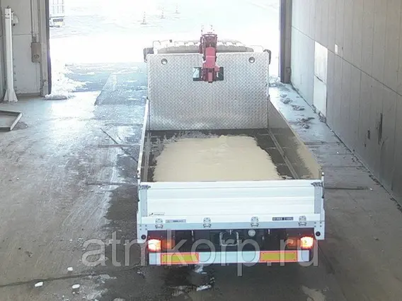 Самопогрузчик Mitsubishi FUSO FK61F 2010 года б/у фото 3