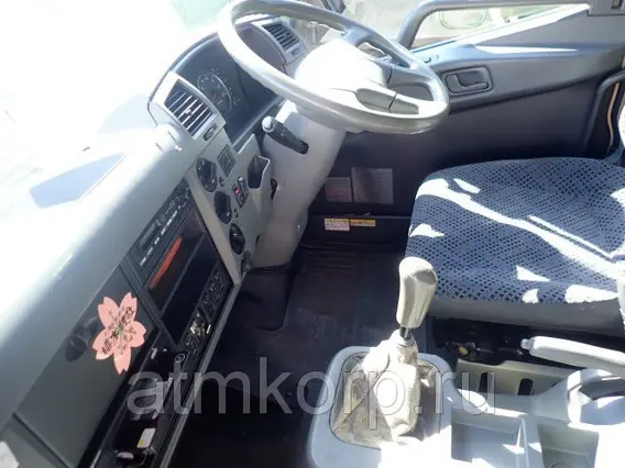 Автофургон Mitsubishi FUSO FK61F 2008 года б/у фото 4