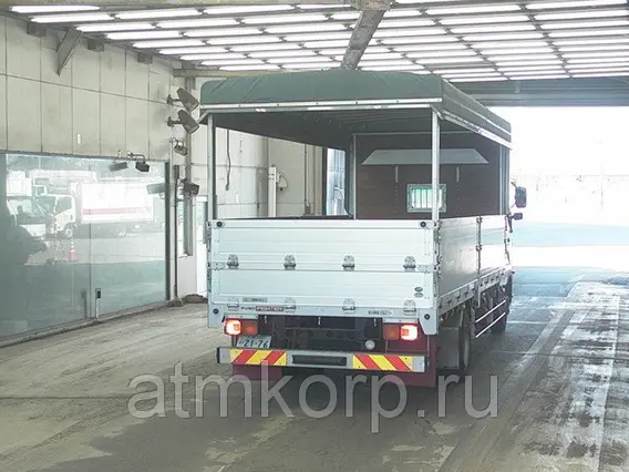 Тентованный грузовик Mitsubishi FUSO FK61F 2012 года б/у фото 2