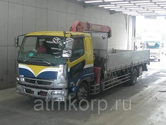 Самопогрузчик Mitsubishi FUSO FK62FZ 2008 года б/у