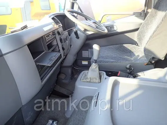 Автофургон Mitsubishi FUSO FK62FZ 2008 года б/у фото 4