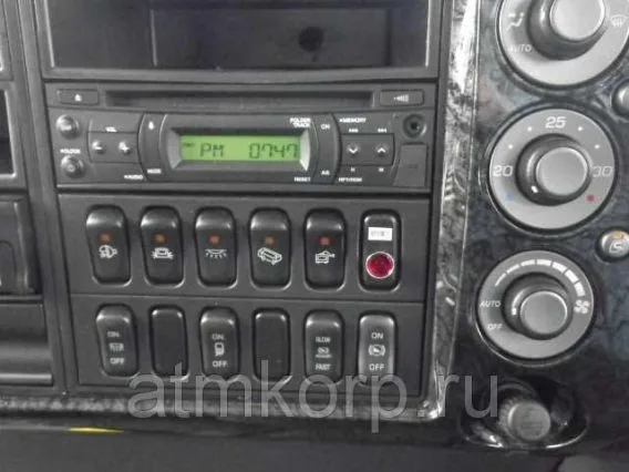Автофургон Mitsubishi FUSO FK62FZ 2015 года б/у фото 6
