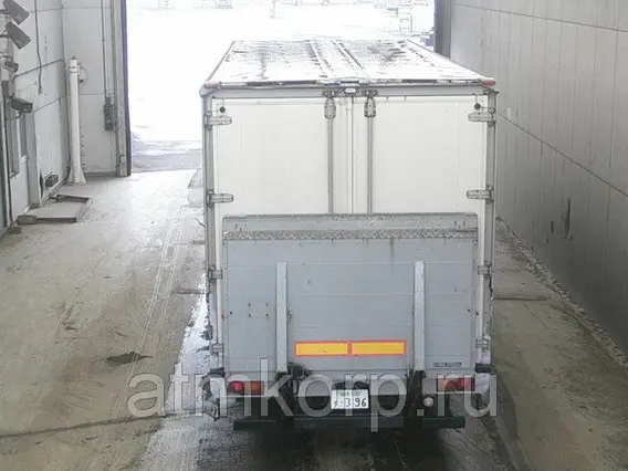 Автофургон Mitsubishi FUSO FK64F 2009 года б/у фото 3