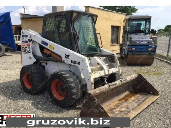 Фронтальный погрузчик Bobcat 863 2003 года б/у