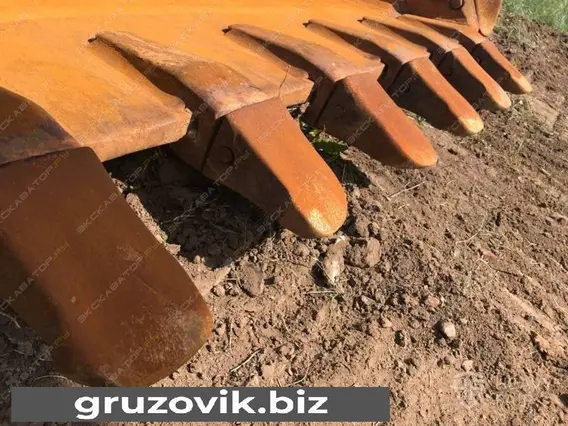 Экскаватор Hyundai R320LC-7 2011 года б/у фото 15