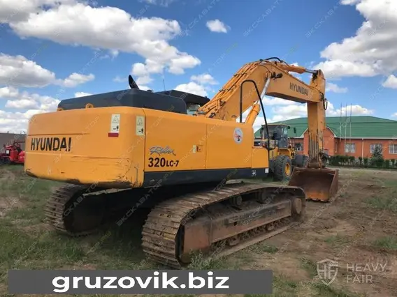 Экскаватор Hyundai R320LC-7 2011 года б/у фото 3