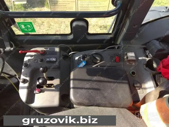 Фронтальный погрузчик Hyundai HL 780-9S 2013 года новый фото 8