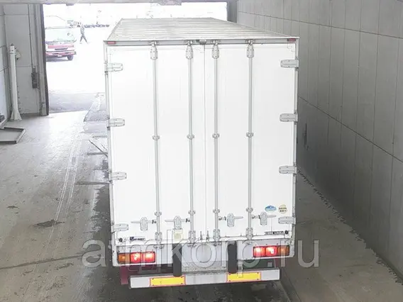 Автофургон Mitsubishi FUSO FK62FY 2008 года б/у фото 3