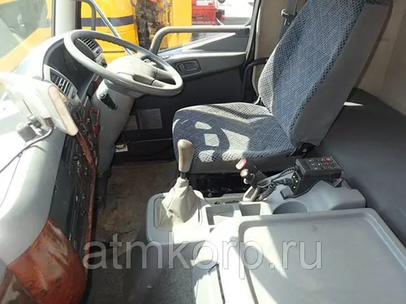 Самопогрузчик Mitsubishi FUSO FK65FY 2010 года б/у фото 4